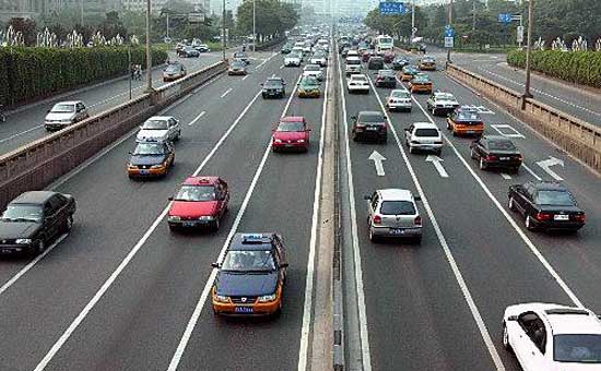 北京下周新一輪尾號(hào)限行開(kāi)啟 周一限行尾號(hào)2和7